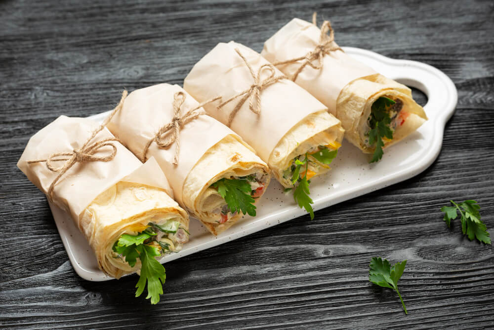 Custom Food Trays and Wraps