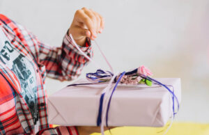 gift packaging services