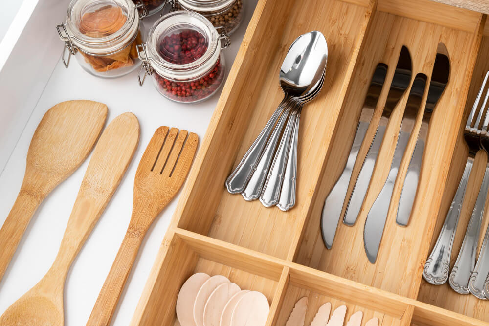 Madesmart 5 Compartment Cutlery Tray